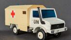 Mercedes Benz Unimog Ambulance UN 1:50 Solid Pol, Ophalen of Verzenden, Zo goed als nieuw, Auto