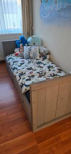 Gratis 2 x 1 persoons bed, Huis en Inrichting, Slaapkamer | Bedden, Ophalen, Gebruikt, Eenpersoons, Crème