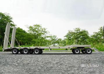 Lesu dieplader 1/14 beschikbaar voor biedingen