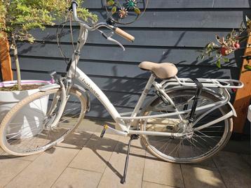 Batavus meisjes/kleine damesfiets. Framemaat 53   beschikbaar voor biedingen