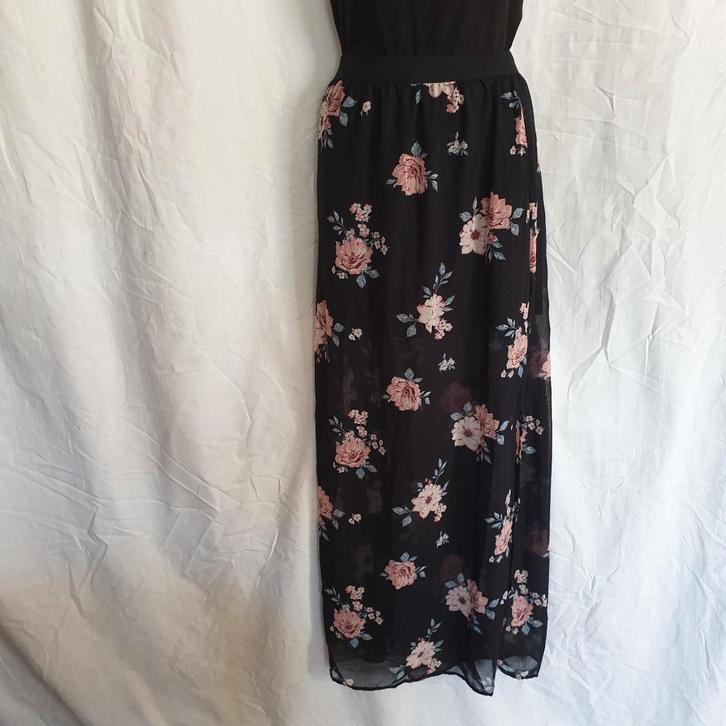 Mooie rok, onderkant is doorschijnend. Mt 32. Merk Divided, Kleding | Dames, Rokken, Zo goed als nieuw, Maat 34 (XS) of kleiner