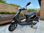 Piaggio Zip - C25 (25km/h) 2010!, Fietsen en Brommers, Scooters | Piaggio, Ophalen, Gebruikt, Zip, Benzine