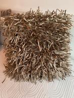 Zgan goud/beige kussen van Unique Living, Ophalen, Zo goed als nieuw, Vierkant