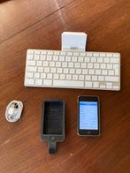 iPod Touch 16 GB met extra’s en toetsenbord, Audio, Tv en Foto, Mp3-spelers | Apple iPod, Touch, Ophalen of Verzenden, Met radio