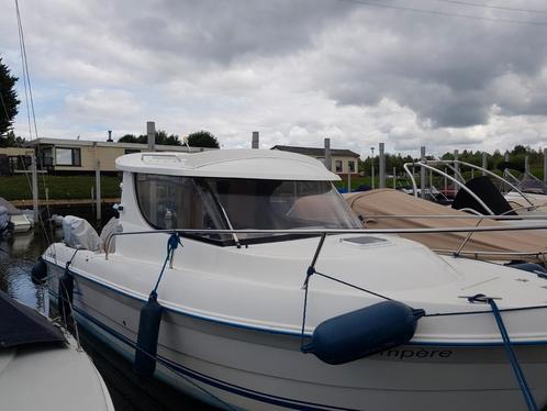 Quicksilver 650 hydraulische besturing., Watersport en Boten, Motorboten en Motorjachten, Gebruikt, Polyester, 6 tot 9 meter, Benzine