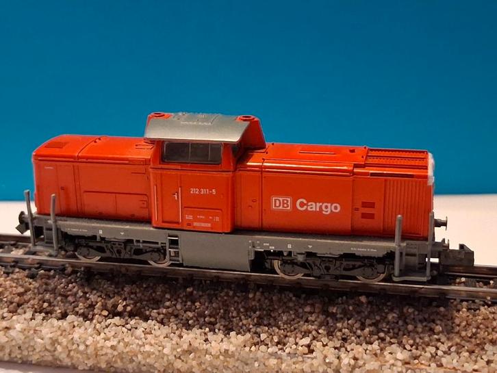 Fleischmann dieselloc BR 212 N-spoor, Hobby en Vrije tijd, Modeltreinen | N-Spoor, Gebruikt, Locomotief, Gelijkstroom, Fleischmann