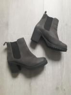 Nubuck laarsjes van Dune London (Bijenkorf), Zwart, Lage of Enkellaarzen, Ophalen of Verzenden, Zo goed als nieuw