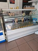 Koelvitrine, Ophalen