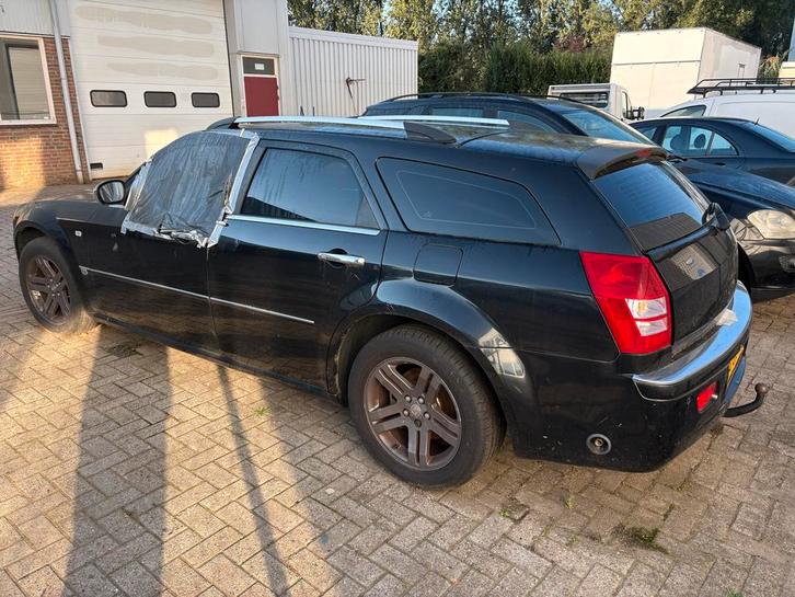 Chrysler 300C 3.5 I V6 Touring AUT 2006 Zwart, Auto's, Chrysler, Particulier, 300C, ABS, Airbags, Airconditioning, Alarm, Boordcomputer