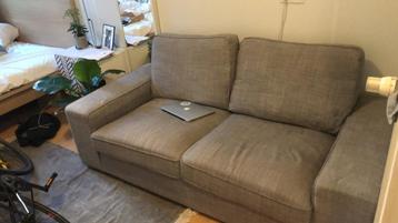 Mooie grijze 2-zits bank - afbeelding 3