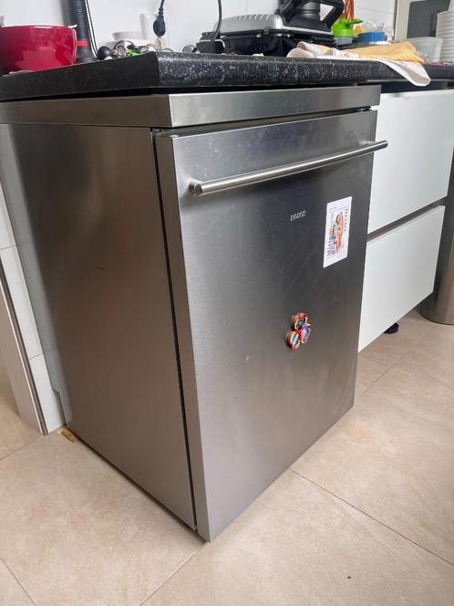 BOSCH koelkast + mini vriezer, Witgoed en Apparatuur, Koelkasten en IJskasten, Gebruikt, Met vriesvak, Minder dan 75 liter, 85 tot 120 cm