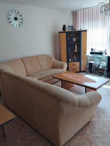 bed, kledingkast,eettafel,salontafel,dressoir,ladekast   beschikbaar voor biedingen