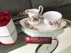 Royal albert WINTER GARDEN SUIKER EN MELKSTEL🌲🎄🌲🎄, Ophalen, Zo goed als nieuw, Porselein