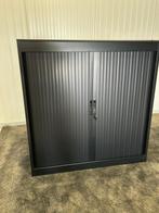 Zwarte roldeurkast, Huis en Inrichting, 100 tot 150 cm, 100 tot 150 cm, Ophalen of Verzenden, Zo goed als nieuw