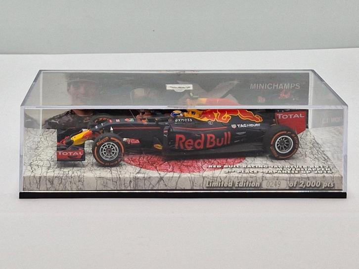 Minichamps Red Bull RB12 Max Verstappen GP Japan / 1:43, Hobby en Vrije tijd, Modelauto's | 1:43, Zo goed als nieuw, Auto, MiniChamps
