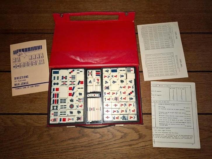 Vintage Mahjong Spel Bamboe mahjongg majong, Hobby en Vrije tijd, Gezelschapsspellen | Bordspellen, Gebruikt, Drie of vier spelers