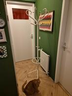 Staande witte (Thonet) kapstok (kat slechts ter bewondering), Huis en Inrichting, Ophalen, Gebruikt, Metaal, Staande kapstok