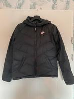 Prachtige warme winterjas, Nike, 158-170, Meisje, Ophalen of Verzenden, Zo goed als nieuw, Nike