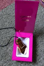 Hanger Capucci Paris parfum, Ophalen of Verzenden, Gebruikt, Miniatuur