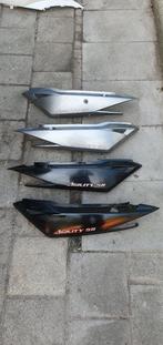 Kymco Agility 16 + kappen kap 16+ inch 2t 4t zijkappen, Gebruikt, Z, Ophalen of Verzenden, Kap