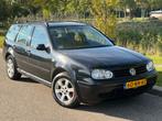 Volkswagen Golf 1.6 Variant | Automaat | Nieuwe APK | Cruise, Auto's, Volkswagen, 4 cilinders, Zwart, Onderhoudsboekje, 12 km/l