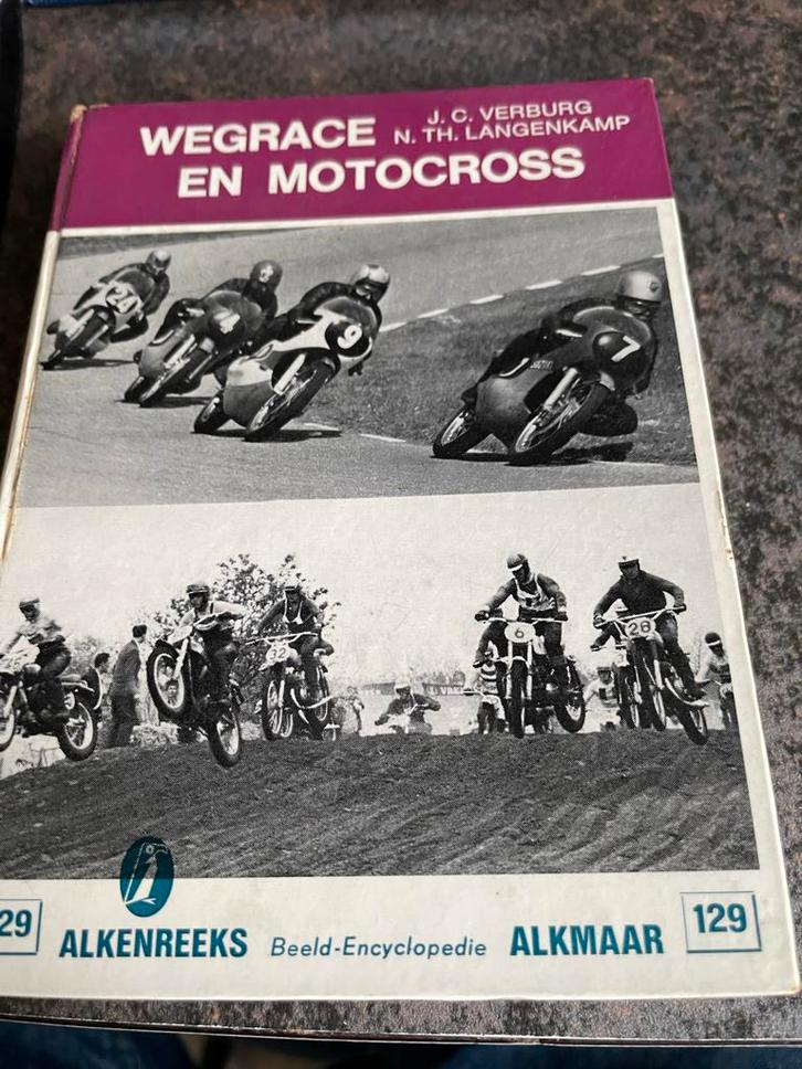 Wegrace en Motocross Boek - Alkenreeks, Boeken, Auto's | Boeken, Gelezen, Algemeen, Ophalen of Verzenden