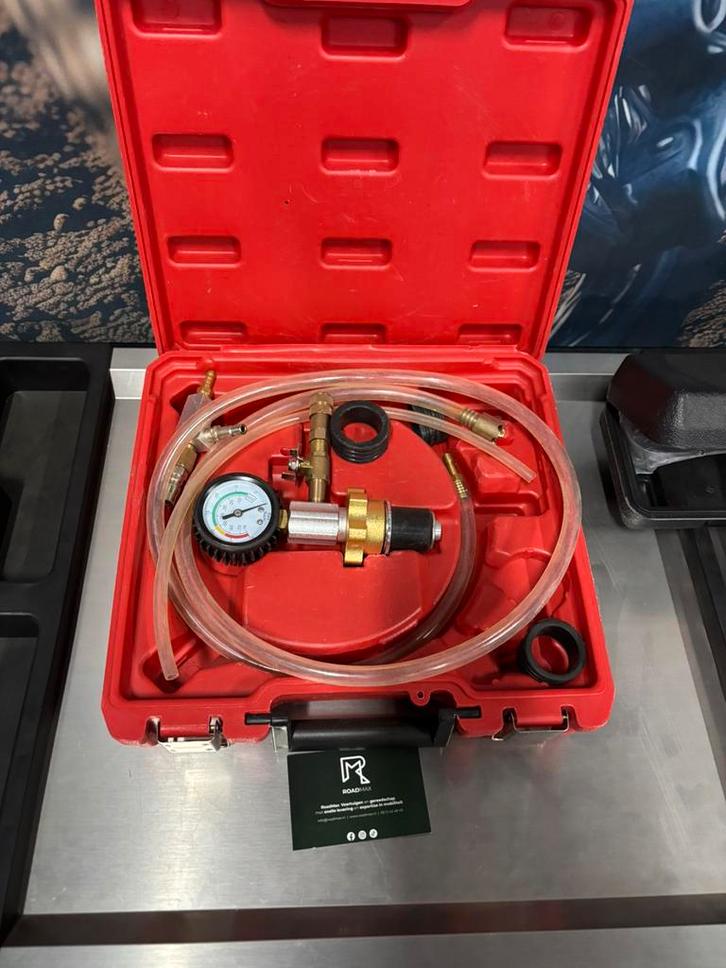 Nieuw UltraToolz 6 Delige Koelsysteem Afpers en Vulset, Auto diversen, Autogereedschap, Nieuw, Ophalen of Verzenden