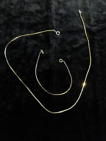 zilverkleurige ketting en armband - platte schakel beschikbaar voor biedingen