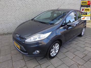 Ford Fiesta 1.4 Ghia AUTOMAAT NIEUWE APK/AFLB 3 MAANDEN GARA beschikbaar voor biedingen