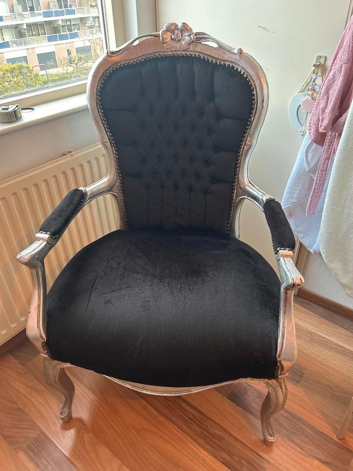 Elegante Stoel met Poef - Zwart & Zilver, Antiek en Kunst, Antiek | Meubels | Stoelen en Banken, Ophalen