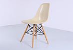 Eames glasvezel kuipstoeltje jaren 60 vintage design, Design, Gebruikt, Wit, Eén