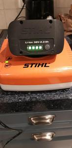 Stihl al100 snellader en accu 36v, Doe-het-zelf en Verbouw, Ophalen, Gebruikt