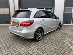 Mercedes-benz B-klasse 180 Ambition AMG NAP Automaat PDC Cru, 1325 kg, Gebruikt, 4 cilinders, Zilver of Grijs