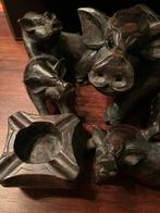 Houten varkens sculptuur met asbak, Antiek en Kunst, Ophalen of Verzenden