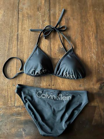 Zwarte bikini Calvin Klein beschikbaar voor biedingen
