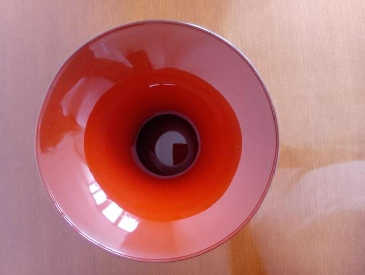 glazen vaas Rood/Zwart, Huis en Inrichting, Woonaccessoires | Vazen, Zo goed als nieuw, Rood, Minder dan 50 cm, Glas, Ophalen