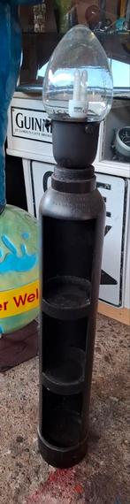 Vintage zwaar ijzeren oude gasfles vloerlamp, Ophalen, Gebruikt