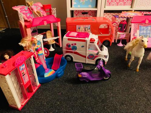 Grote Barbie collectie, Kinderen en Baby's, Speelgoed | Poppen, Gebruikt, Barbie, Ophalen of Verzenden