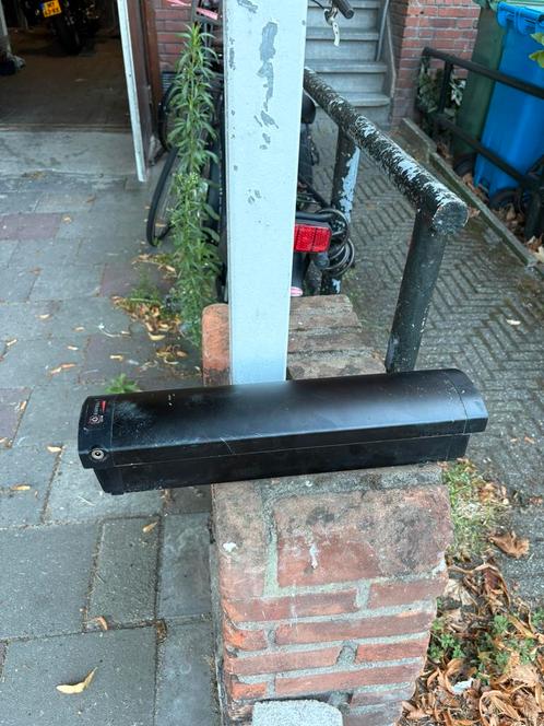 Elektrische fiets accu’s met oplader – 3 stuks beschikbaar, Computers en Software, Accu's en Batterijen, Gebruikt, Ophalen