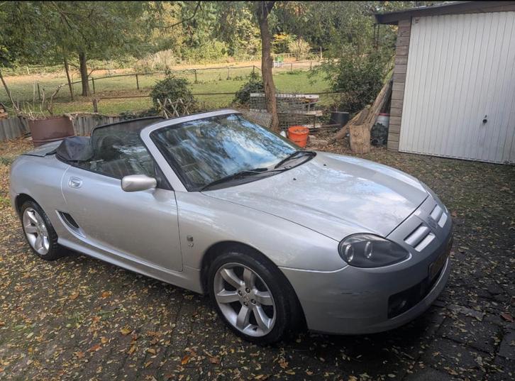 MG TF 1.8 I 135 2004 Grijs  met APK tot november 2026, Auto's, MG, Particulier, TF, Benzine, E, Cabriolet, Handgeschakeld, Geïmporteerd