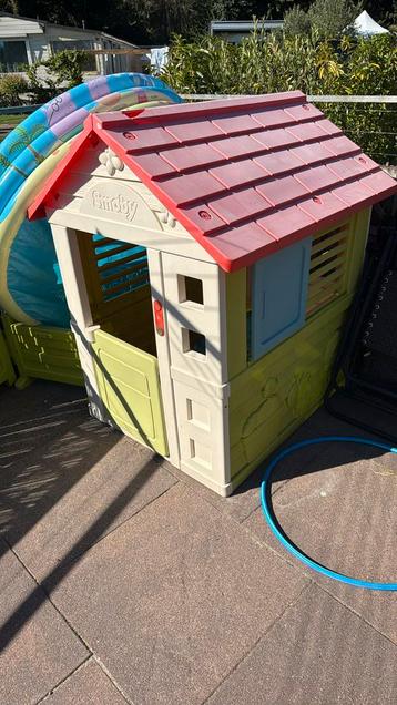 Smoby speelhuisje beschikbaar voor biedingen