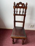 Antieke kinderstoel of poppenstoel, Ophalen