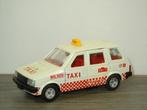 Nissan Prairie Taxi - Tomica Dandy 30 Japan 1:43