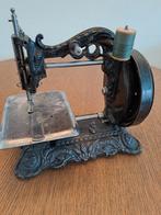 Antieke naaimachine Princess of Wales, Antiek en Kunst, Ophalen of Verzenden