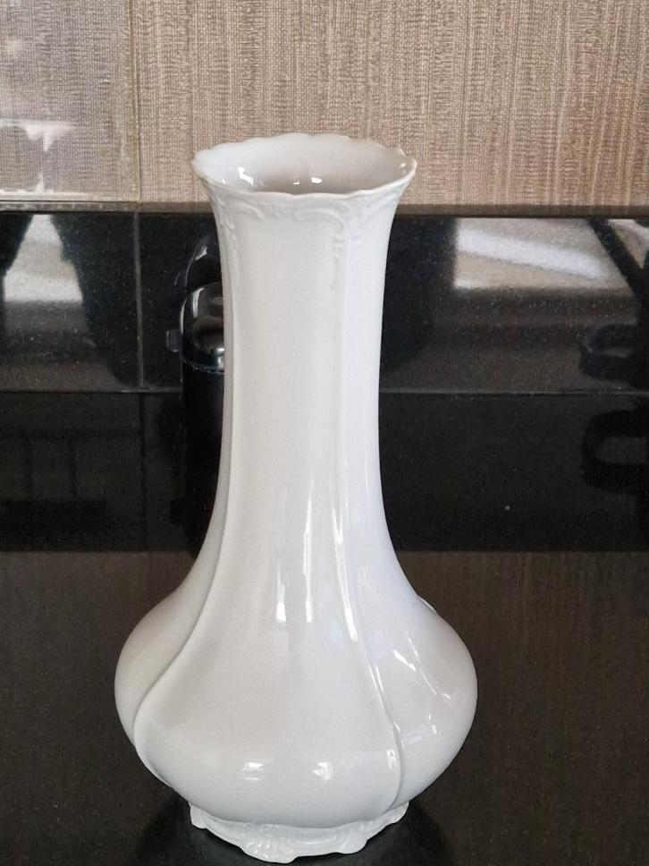 Vintage Witte vaas Alt Tirschenreuth 1838 Germany(Baronesse), Antiek en Kunst, Antiek | Vazen, Ophalen of Verzenden