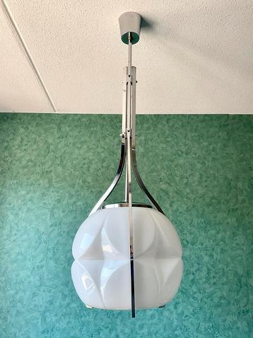 Grote Vintage 70’s Peill & Putzler Hanglamp. Ø Glas 34CM beschikbaar voor biedingen
