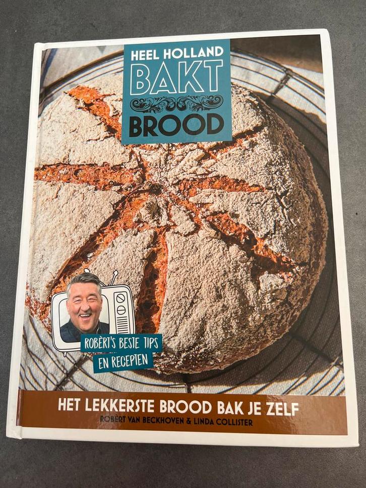 Heel Holland Bakt Brood - Bakboek, Boeken, Kookboeken, Zo goed als nieuw, Hoofdgerechten, Nederland en België, Vegetarisch, Ophalen of Verzenden