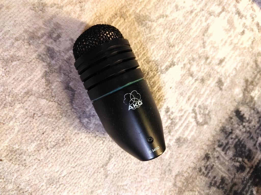 AKG d3400 instrument microfoon, Muziek en Instrumenten, Ophalen of Verzenden, Gebruikt, Studiomicrofoon