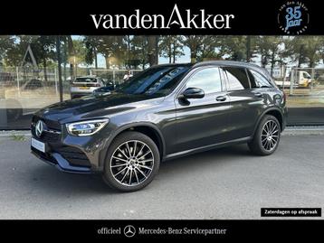 Mercedes-Benz GLC 300e AMG // 16.300km ! // Trekhaak // Pano beschikbaar voor biedingen