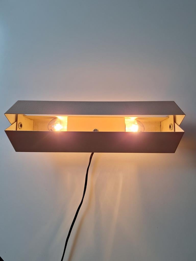 Vintage industriele Herda wandlamp, Huis en Inrichting, Lampen | Wandlampen, Ophalen of Verzenden